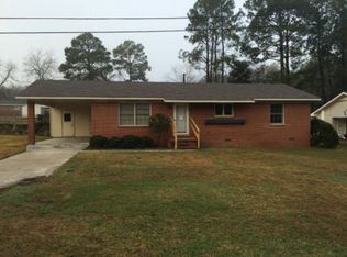 2406 Lee Ave, Tifton, GA 31794