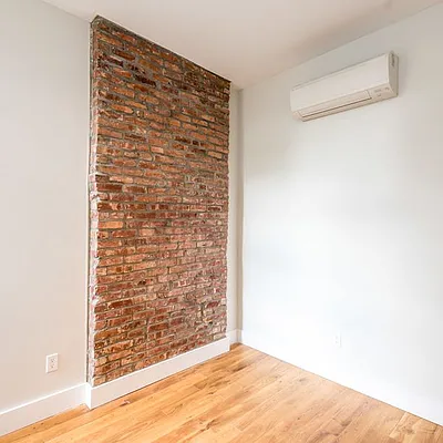 Rented by Nooklyn NYC LLC | media 30