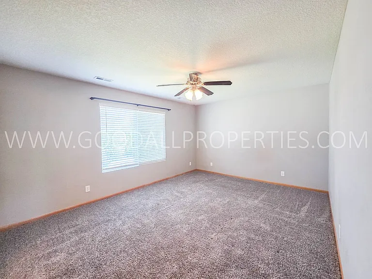4015 154th St — Photo 10