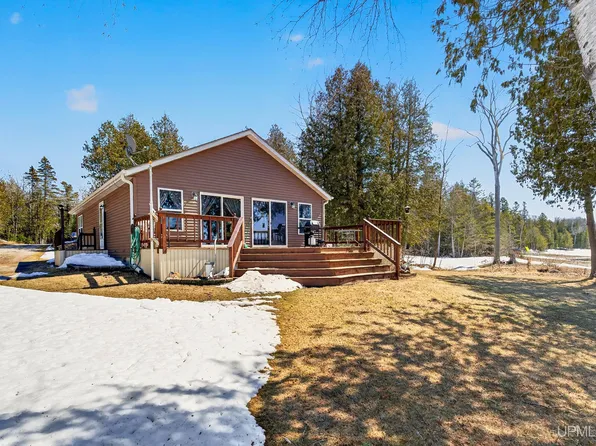 6347 Ll25 Rd, Garden, MI 49835