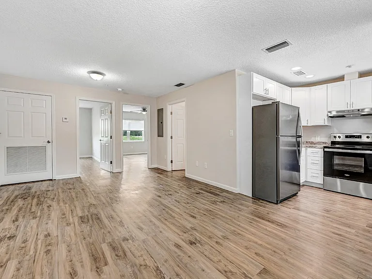 1895 Convair St SE #2202 — Photo 5