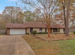 145 Elmview Ln, Haughton, LA 71037