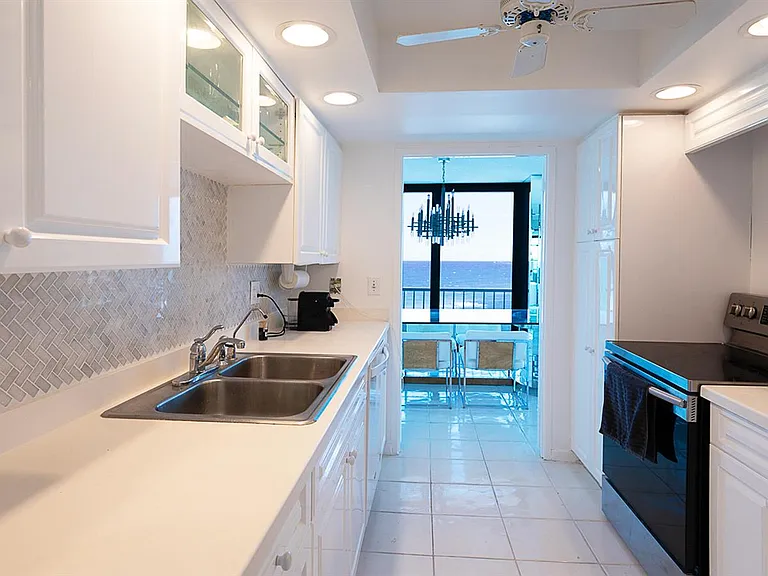 5540 N Ocean Dr #7B — Photo 7