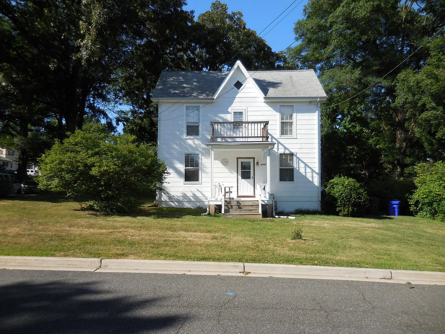 4814 Delaware St photo 1