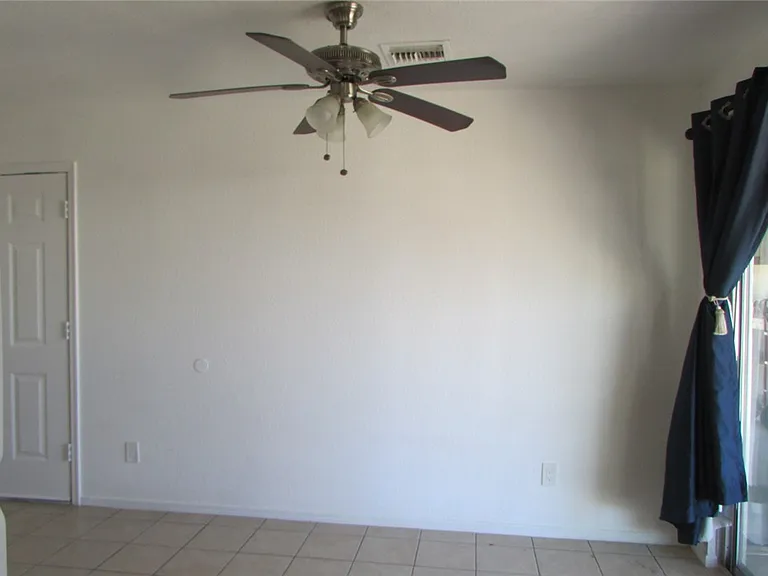 1697 Richardo Ave — Photo 5