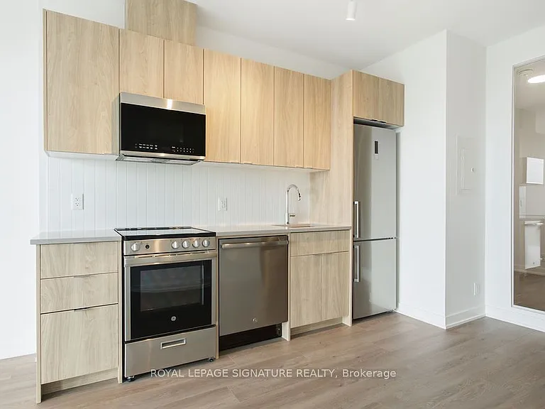 1660 Bloor St W #1204 — Photo 10