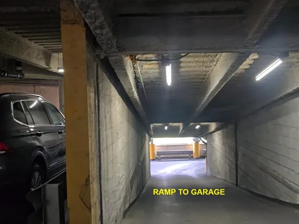 92-29 Queens Boulevard image 17 of 17