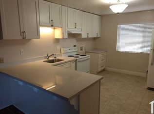 10588 Topanga Dr #1, Oakland, CA