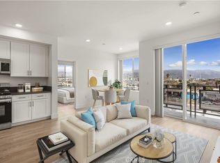 11714 Archwood St #405, North Hollywood, CA 91606