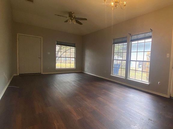 2nd image of 8725 Talyne Chaise Cir #A
