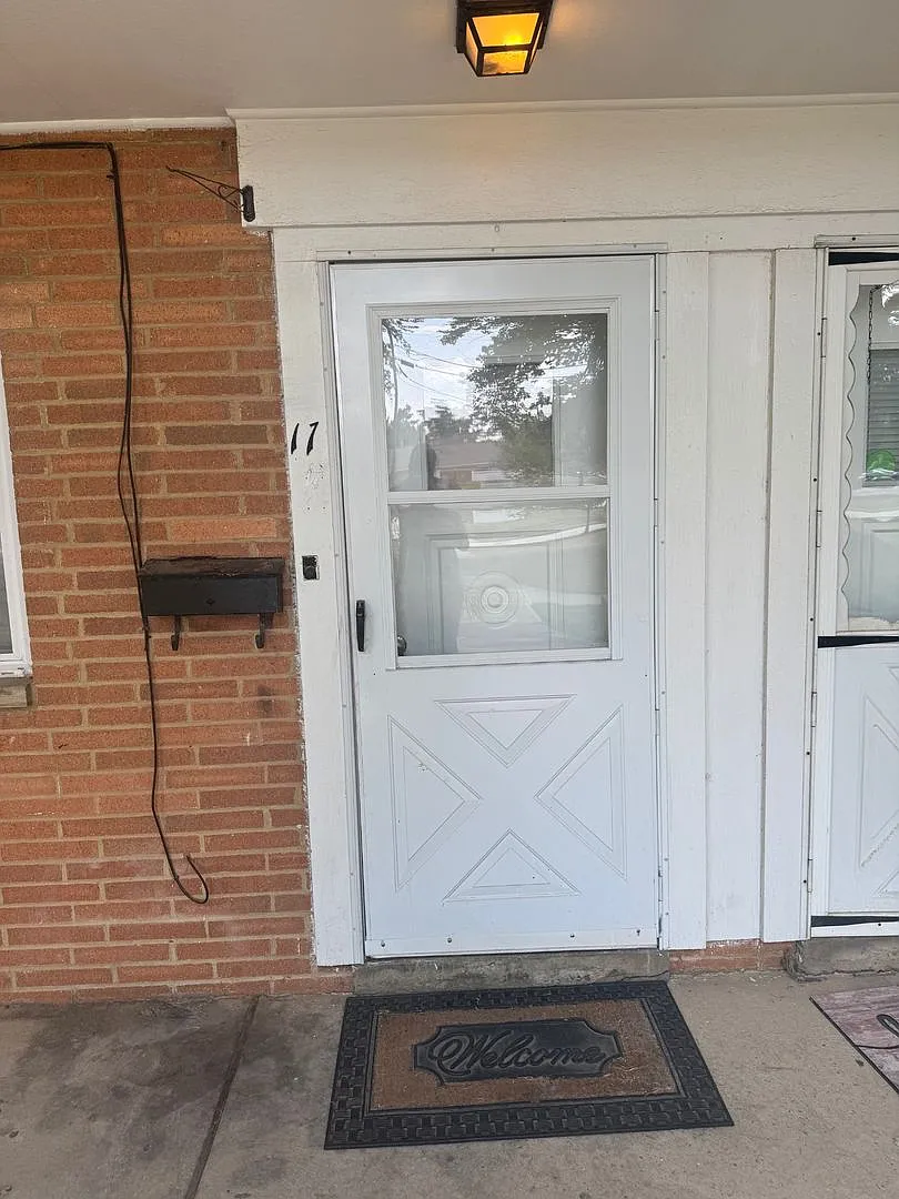 Charming 2-Bedroom Property in Prime Location — Photo 3