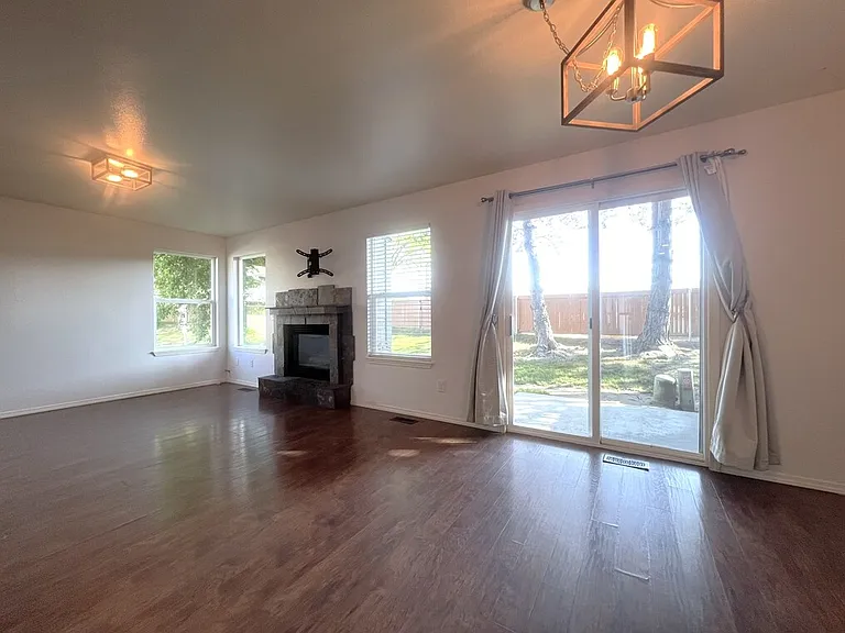 5851 N Cobbler Ln — Photo 9