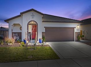 8221 Casa Blanca Way, Roseville, CA 95747