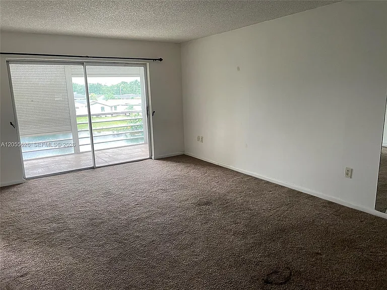8135 Sunrise Lakes Blvd #309 — Photo 10