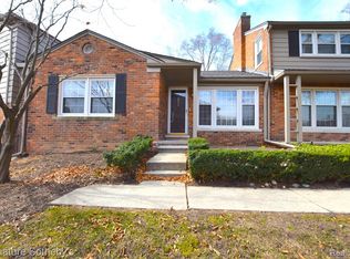 571 N Old Woodward Ave #535, Birmingham, MI 48009