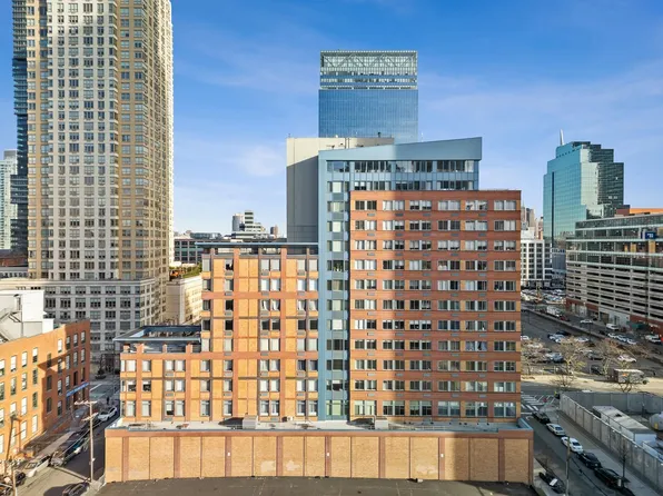 311 Washington Street image 21 of 26