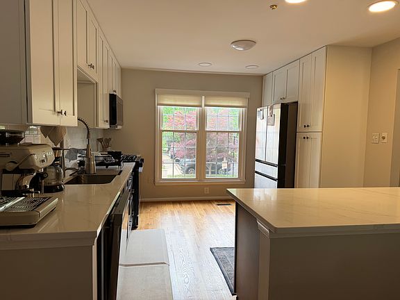 2nd image of 10115 Galsworthy Pl