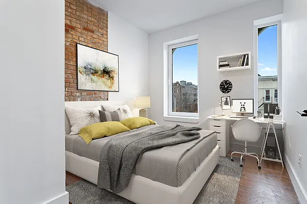 Rented by Safdie Realty Group | media 18