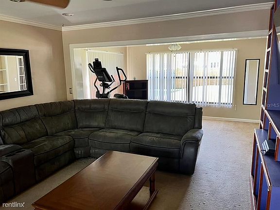 3rd image of 1625 Pinewood Dr