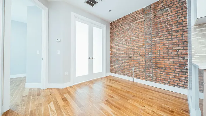 Rented by Nooklyn NYC LLC | media 49