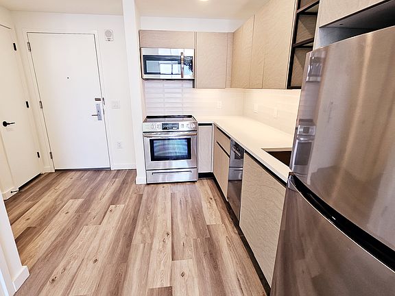 2nd image of 51 Jordan Ave #1603