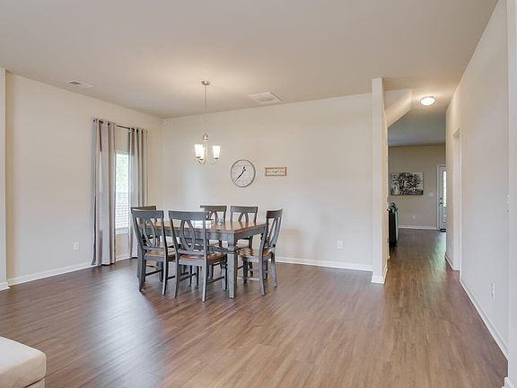 5th image of 5056 Vine Lane Lane