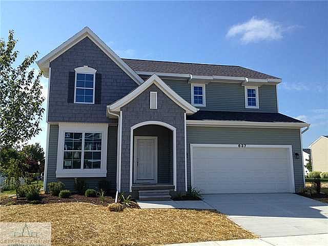 1st image of 637 E Accipiter Way