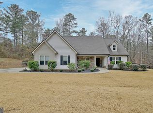 1109 Old Corinth Rd, Newnan, GA 30263