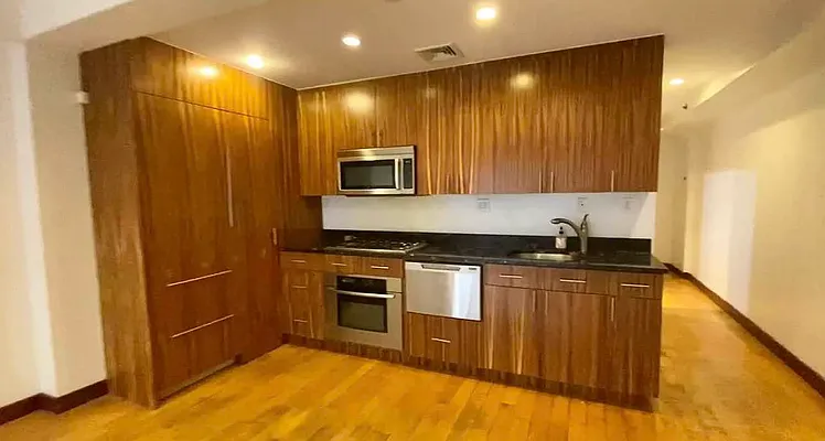 Rented by Corcoran | media 8