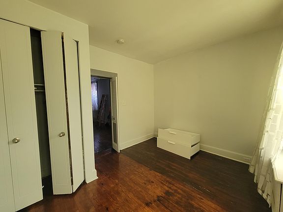 5th image of 1112 Pine St Unit 2F
