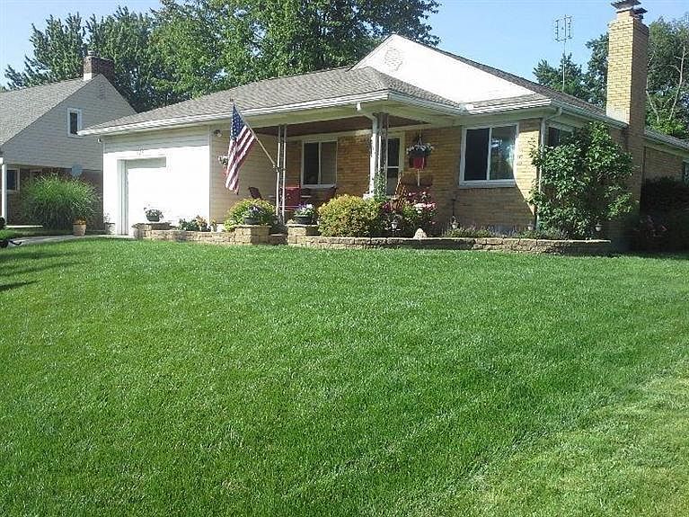 1st image of 625 Lamont Dr