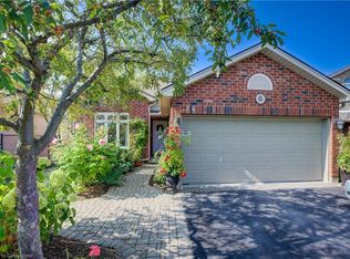 8 Munroe Cres, Guelph, ON