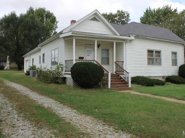 307 S Washington St, Paris, MO 65275