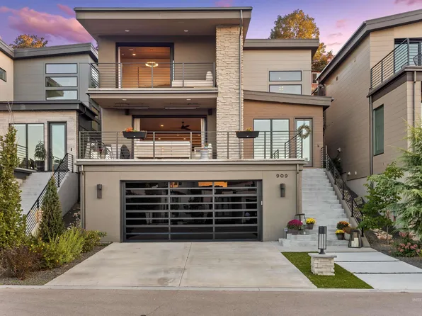 909 E Joplin Ln, Eagle, ID 83616