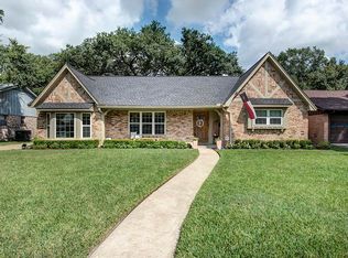 10506 Timberoak Dr, Houston, TX 77043
