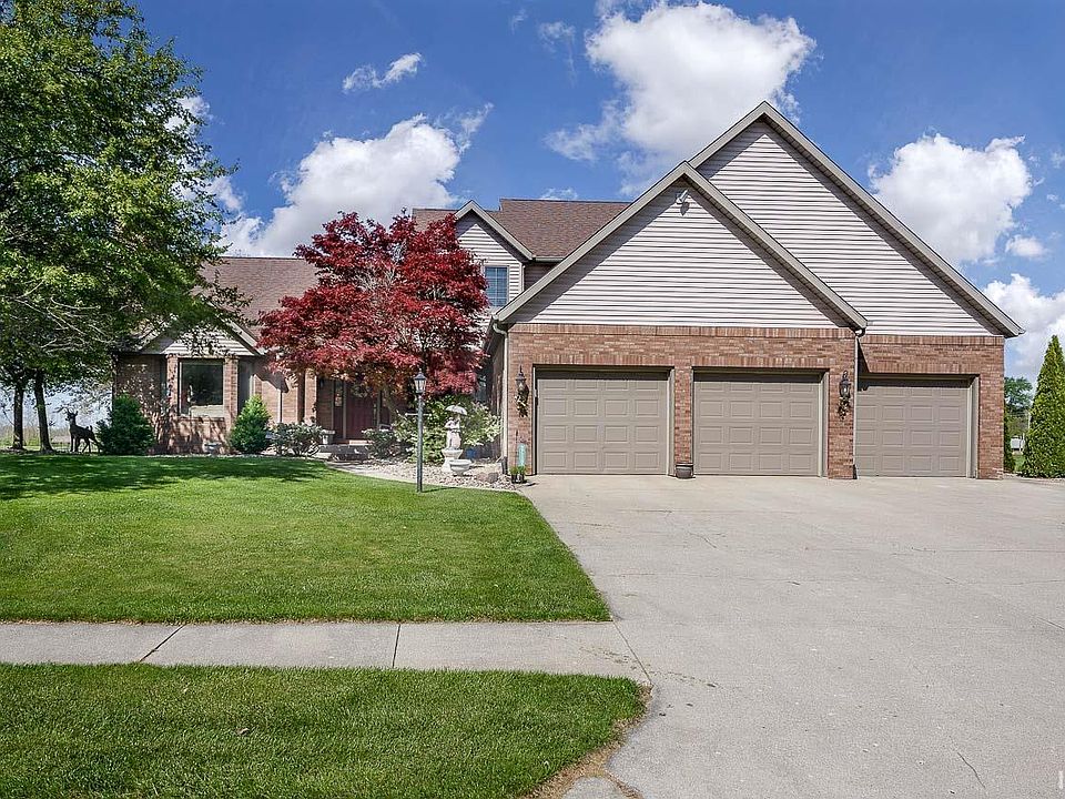 1st image of 3809 Saint Andrews Pl