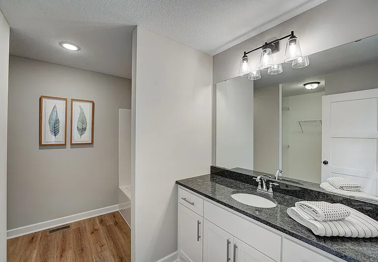 11458 W Laketowne Dr — Photo 7