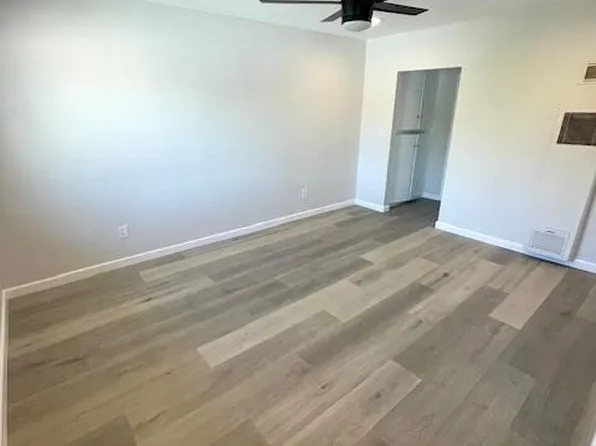 00-1614 N Henderson Ave #10, Long Beach, CA 90813