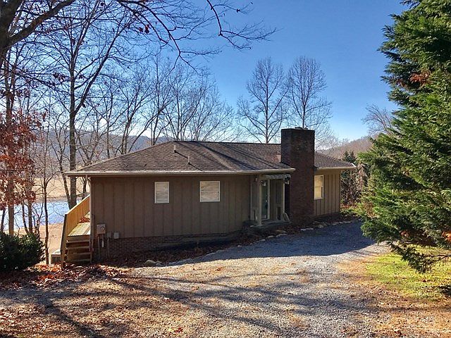 1st image of 25440 Cornelius Dr