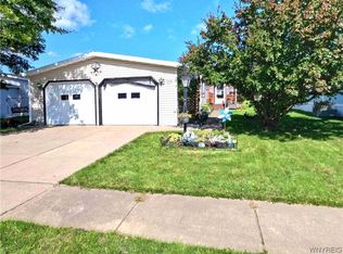 95 Golden Pond Church Hl, Akron, NY 14001