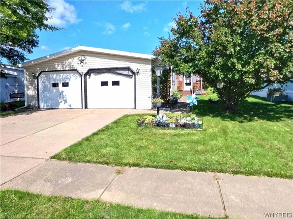 95 Golden Pond Church Hl, Akron, NY 14001