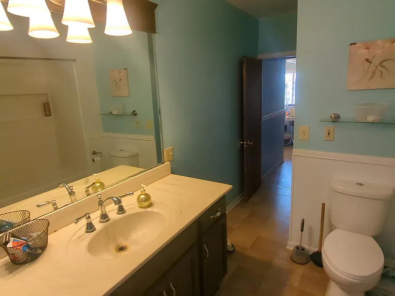 1104 Jordan Lake Ave — Photo 11