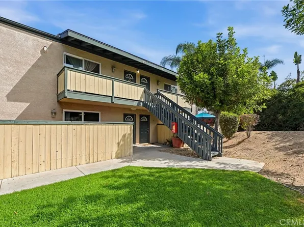 868 E Alvarado St APT 44, Fallbrook, CA 92028