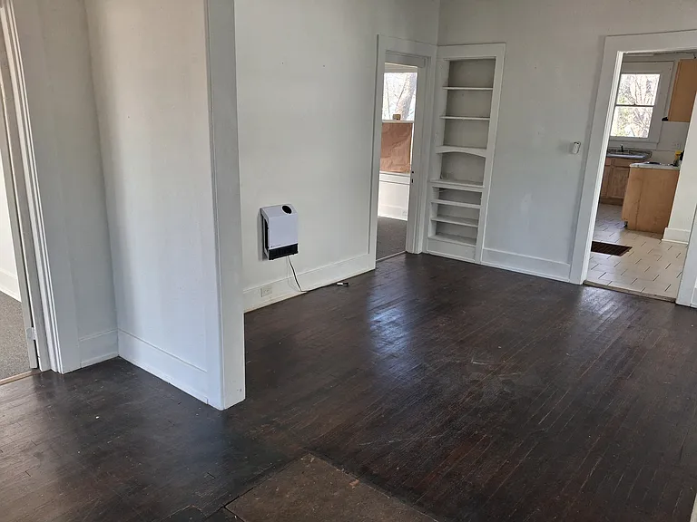 540 16th Way SW — Photo 4