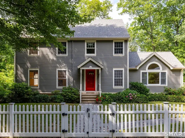 91 Whippoorwill Hollow Road, East Hampton, CT 06424