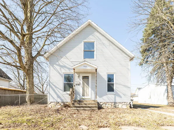 910 Rumely St, La Porte, IN 46350