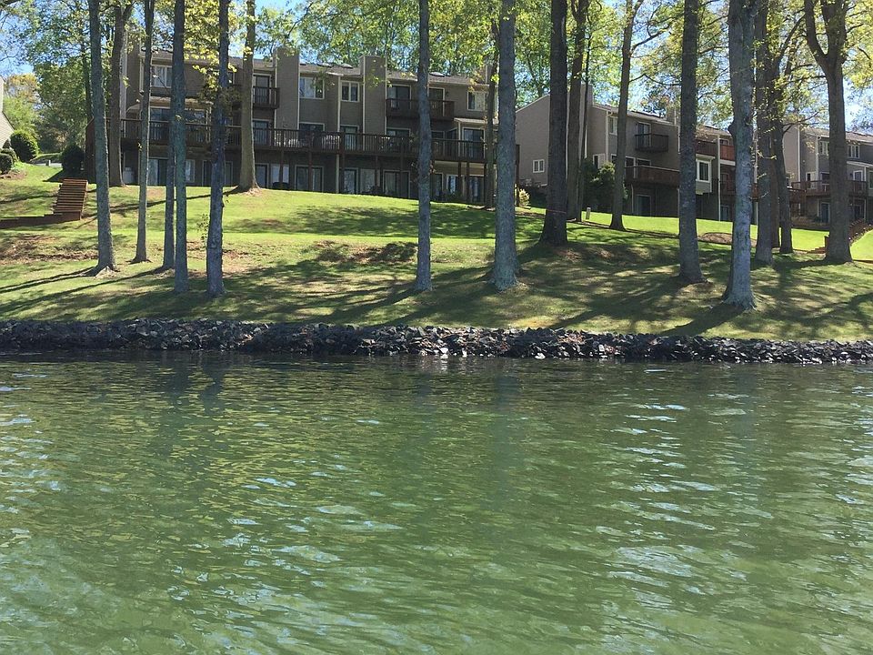 1st image of 50 Windlass Pointe Dr #5