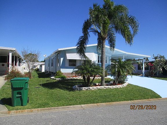 2nd image of 328 Macadamia Dr