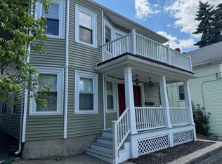 11 Woodbine St #11, Providence, RI 02906