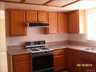 5th image of 7604 Peach Ave